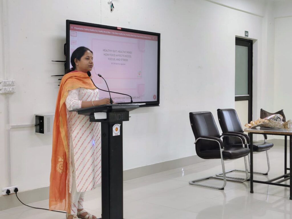 6fe95aa1-422c-49f4-81f6-cac9bfa9c428