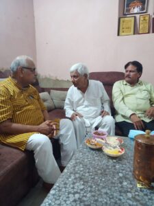 8c87f9b4-8989-44fb-98b4-32d21e99e0aa