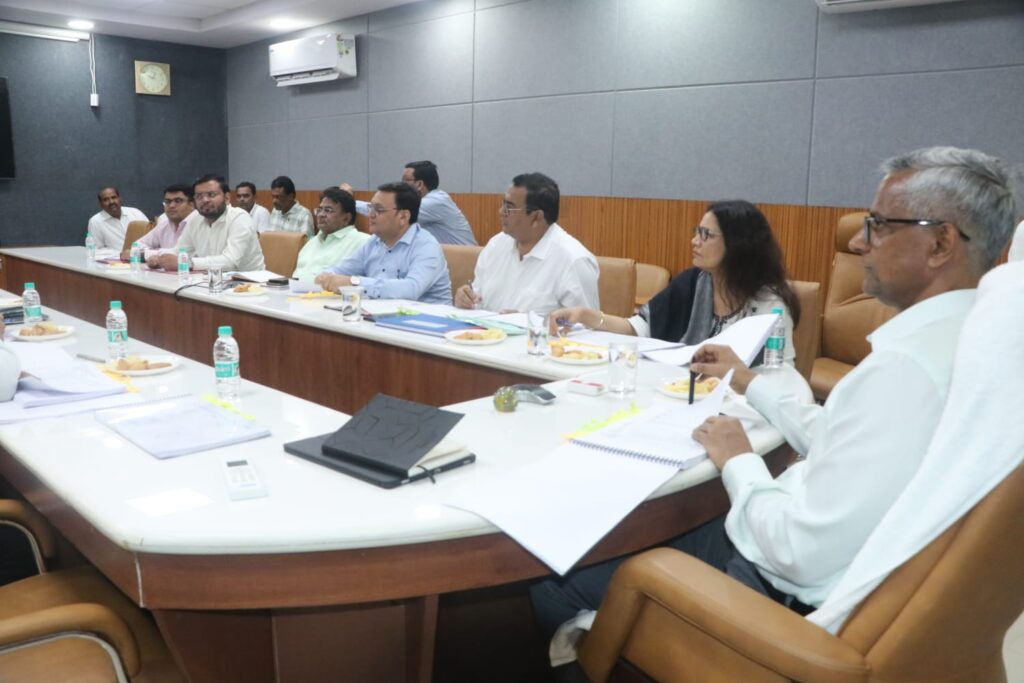 92f9b93b-89b4-4148-9da3-00107758c1f8