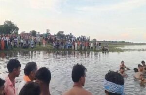 2025_10image_18_30_308419840lllllllllllll-ll