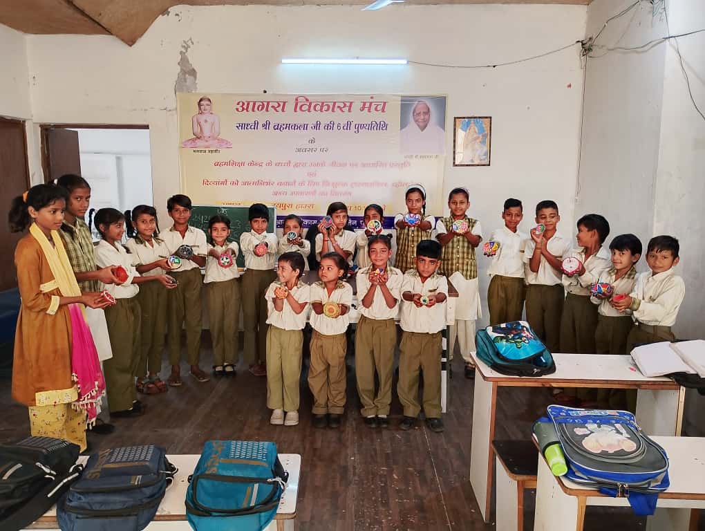 641c8d2a-5b50-4077-86d9-8eb5135c5811