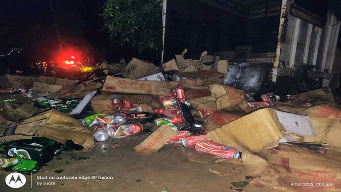 sharab-thaka-ma-ka-taugdhafaugdha_13f6cdbb7bc944f7ad01aca716c33c84