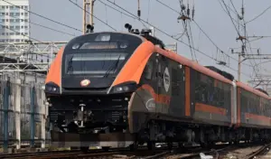 vande-bharat_large_1125_19