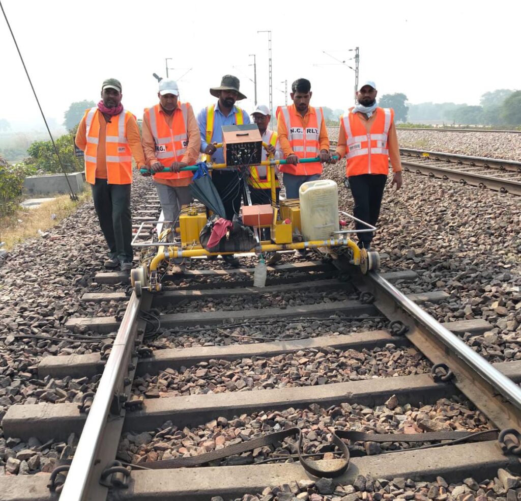 d039381b-9d9f-4221-9417-013835f09cde