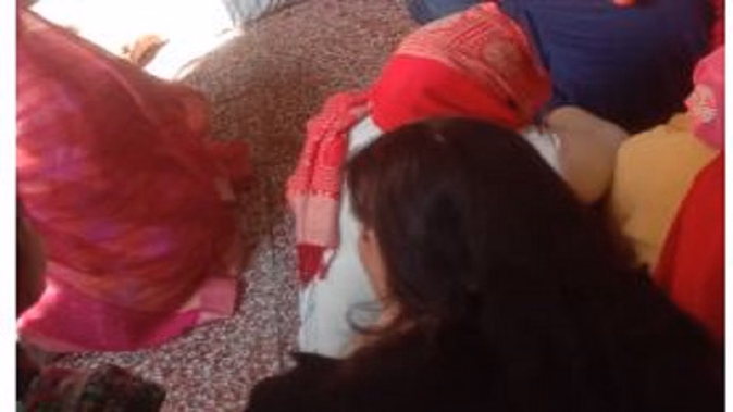 ghara-para-majatha-mahale_38541e8616f87cf72e45dd633e053326