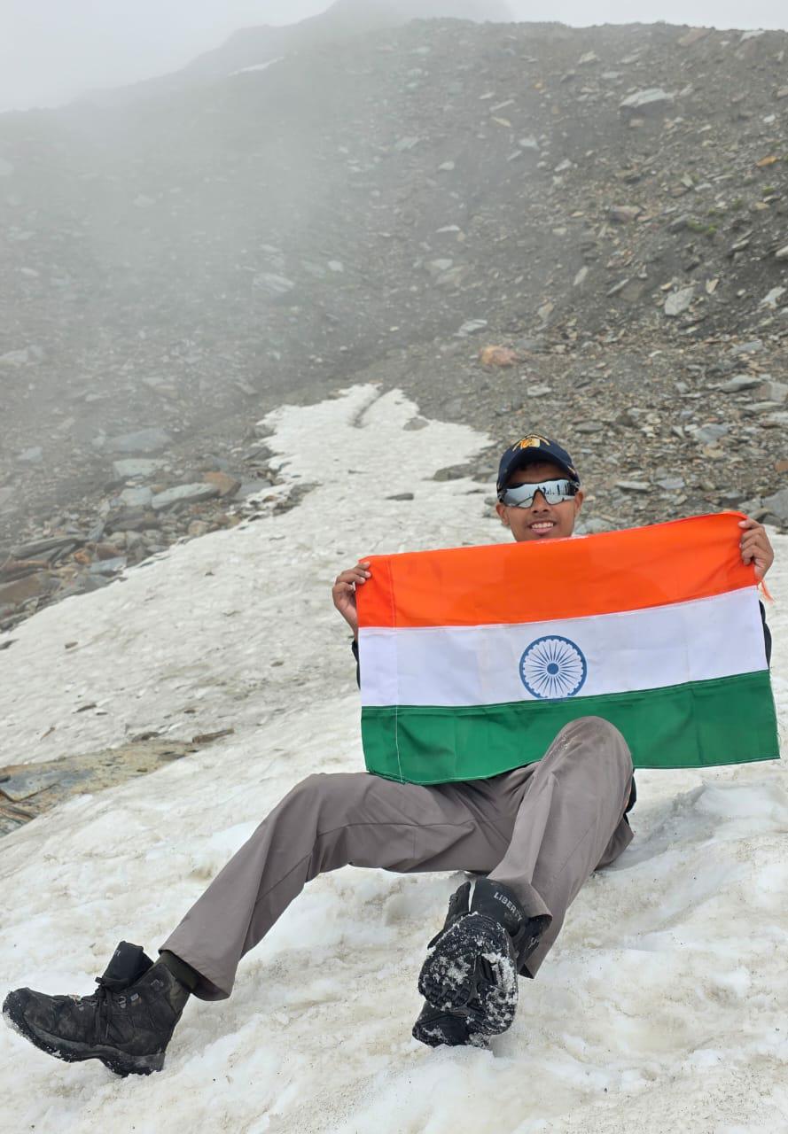 545eba85-9f2f-4bdf-bec6-fb8bc3705e95