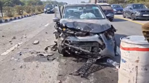 lkhanauu-ekasaparasa-va-para-bhashhanae-saugdhaka-hathasa_a76f0c8cfacea5fc6eb19dafa4409a41