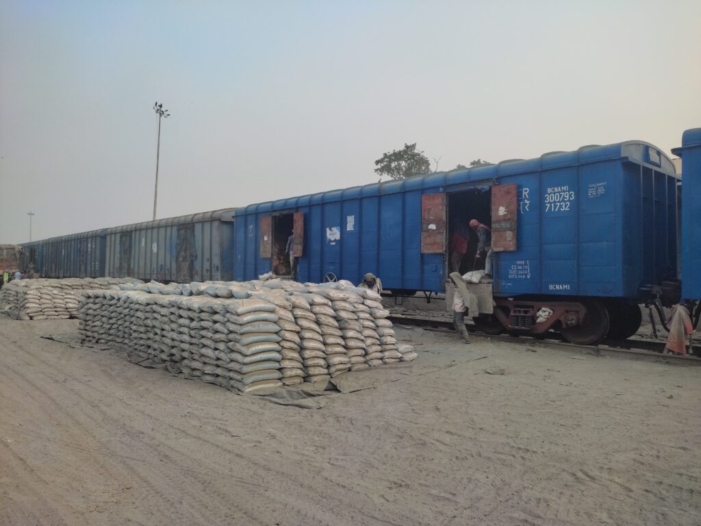 9f4d7cd0-a044-4e97-889b-f8815b219bb1