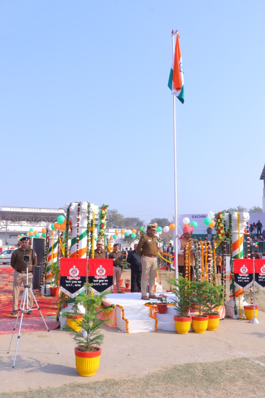 f61b9cea-8a05-4dd5-99fe-a0997c99f674