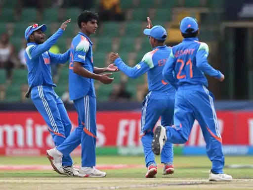 69156963-b4b0-46e5-b4f4-e81a01509eaa