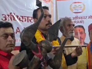 6eb650cb-e3c1-42f7-b18e-27d239ca0382