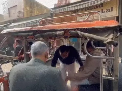 d9a363fd-39ce-48d3-bf4e-bc646af64de4