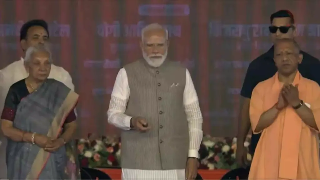 107296-pm-modi-jewar-airport