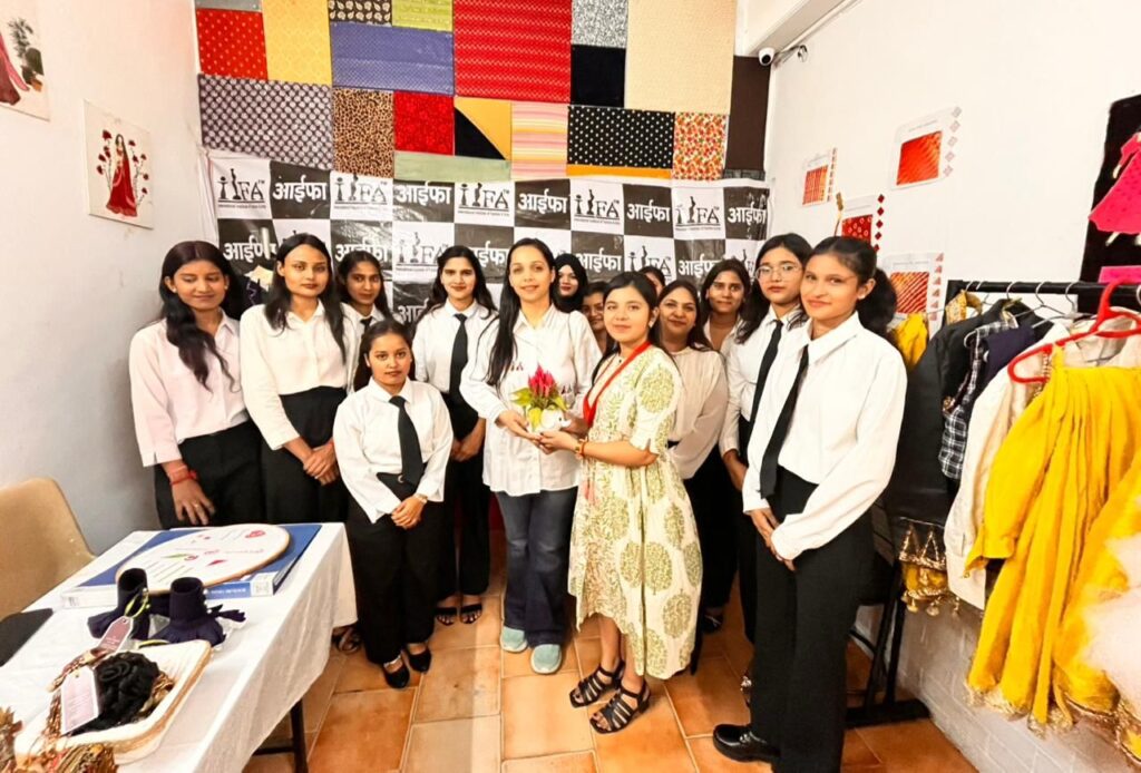 877c8983-dd5e-4e3c-86ae-8ea1cd4c8ce2