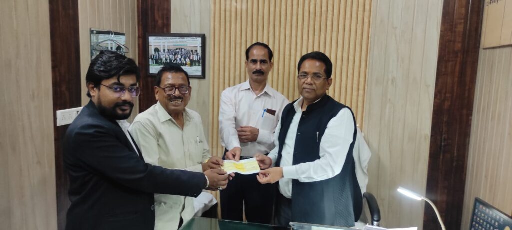 b7c96829-84d4-4347-940a-9429c543293a