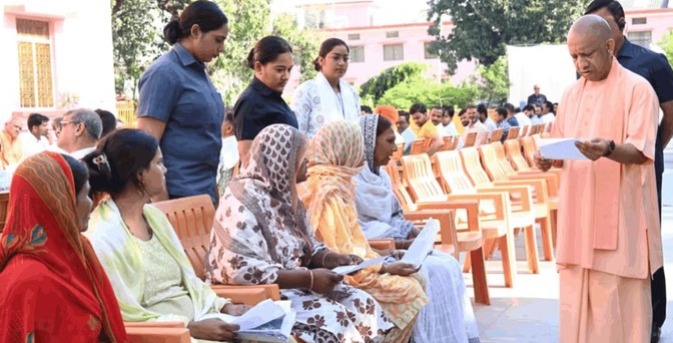 f2fa83b9-4108-42b4-8bba-27d148efa8f1