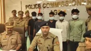 agra-police-mobile-theft-1777802684348_v